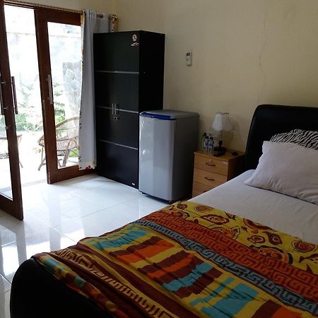 Beto Guesthouse Kalasan Eksteriør bilde